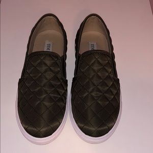 Steve Madden Sneakers